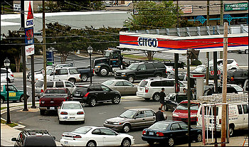 gas lines shortage station long panic malthusian cars creates south catastrophe charlotte their wikia gasoline drivers citgo tanks reported wait